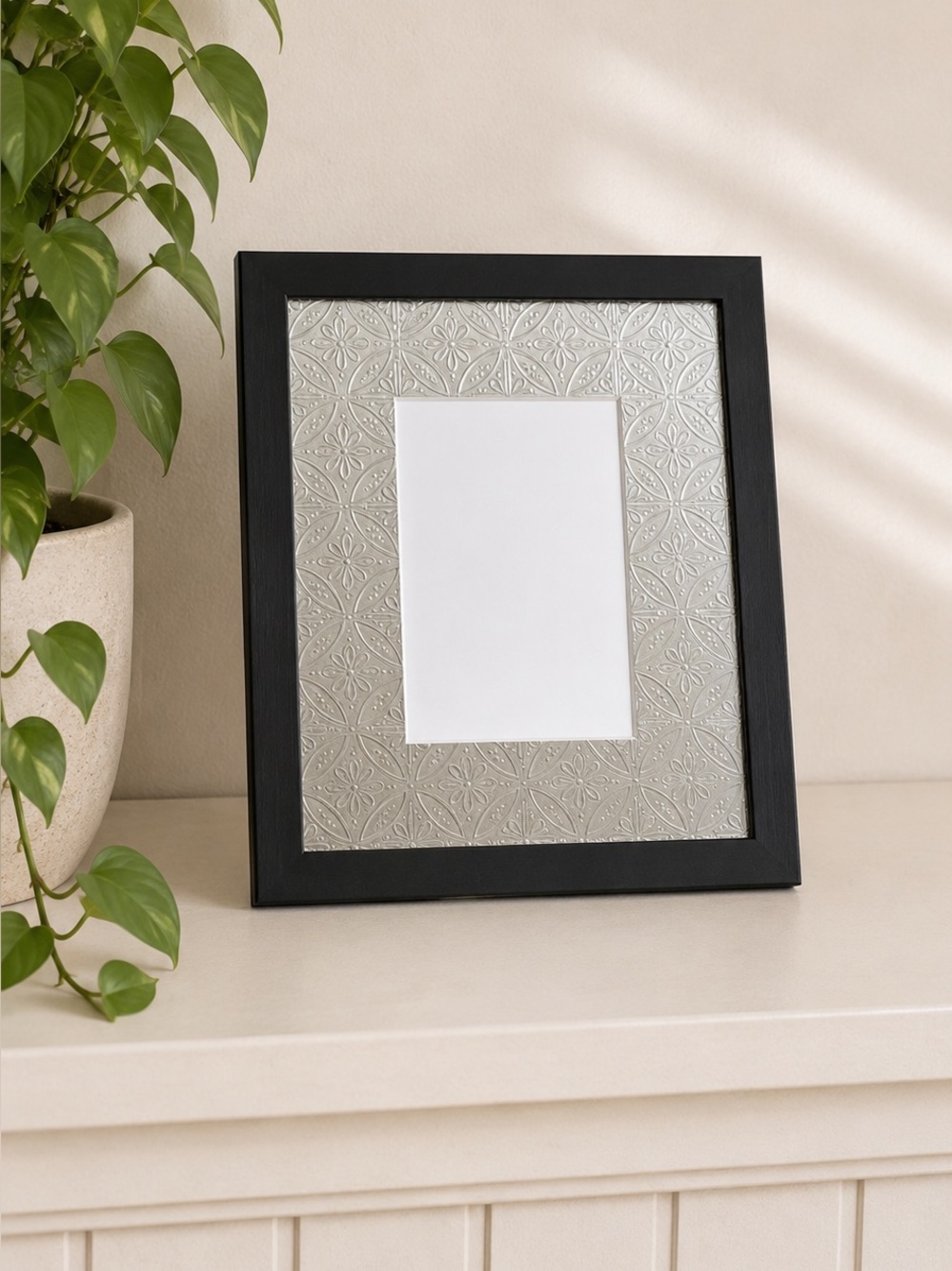 Vintage Umbra Black Picture Frame Silver Tin Ceiling Mat‎ Eclectic Decor Gallery